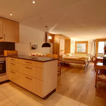 Apartment Chesa Munteratsch 2-zimmerwohnung 408 Typ F *