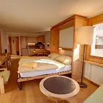 Chesa Munteratsch 2-zimmerwohnung 408 Typ F Silvaplana