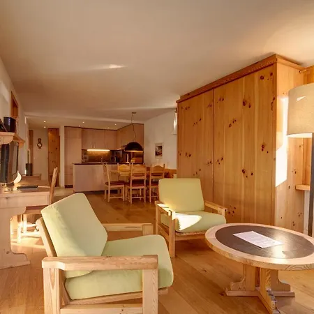 Chesa Munteratsch 2-zimmerwohnung 408 Typ F דירה